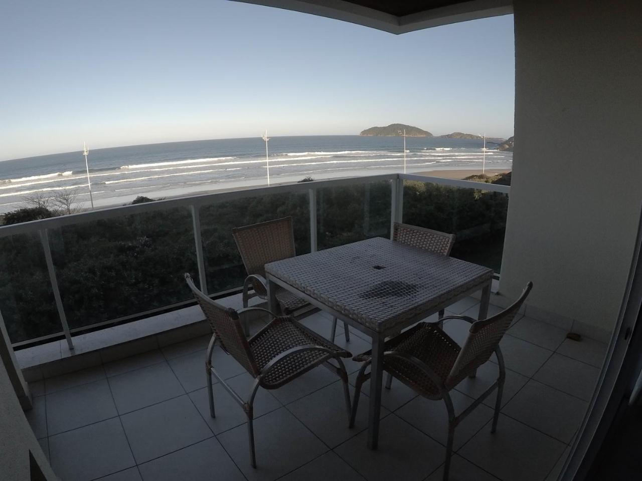 Aguas Do Santinho Appartement Florianópolis Buitenkant foto